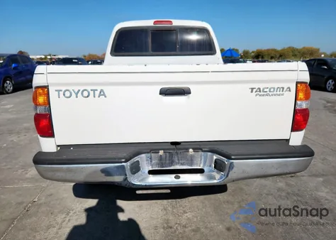 2002 Toyota Tacoma Double Cab Prerunner z USA, uszkodzony, nr VIN 5TEGM92NX2Z054098